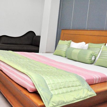 Hotel Blue Bell - Karol Bagh New Delhi Экстерьер фото